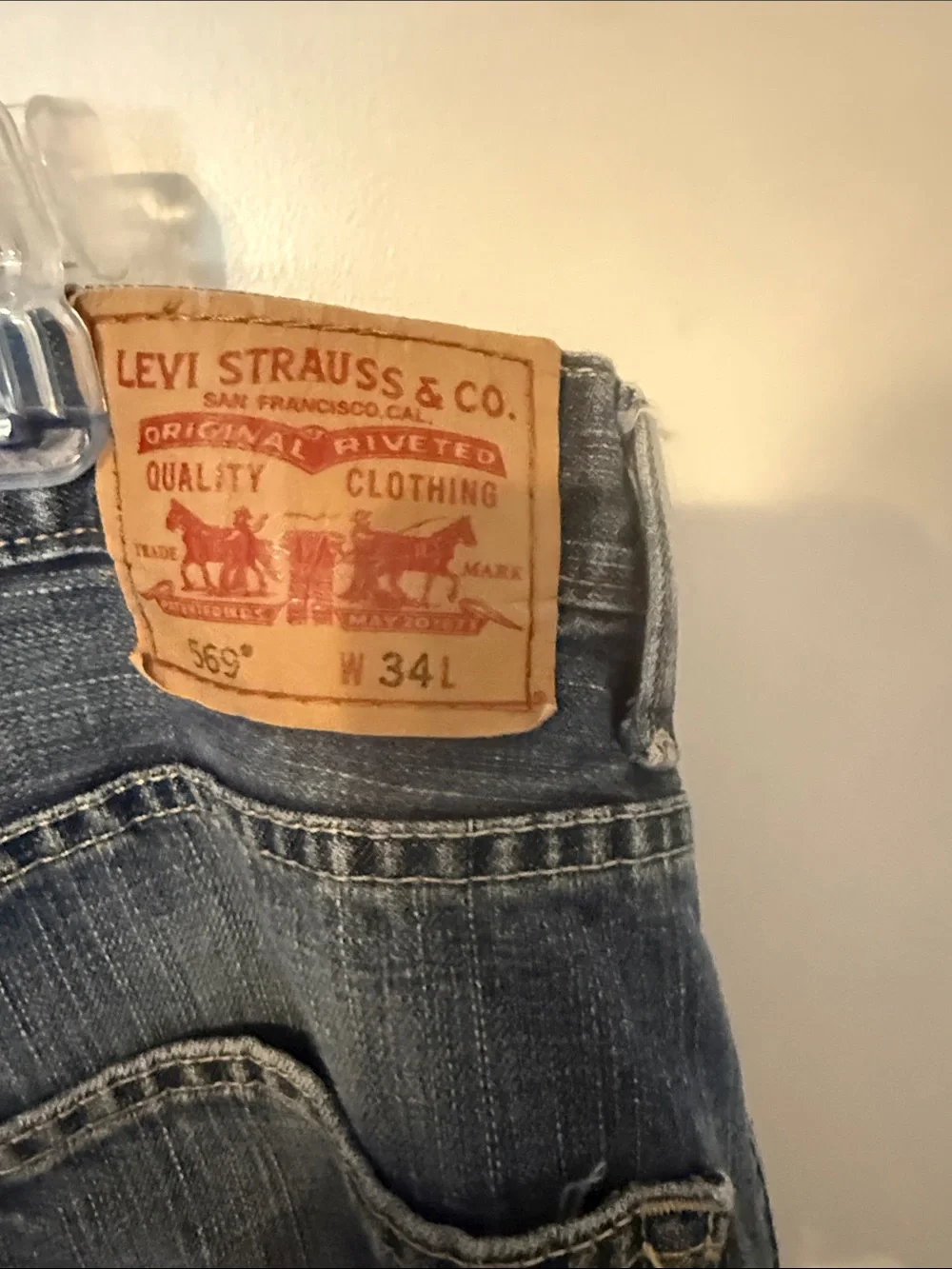 Levi's Loose Straight Men’s Denim Shorts - Medium Blue